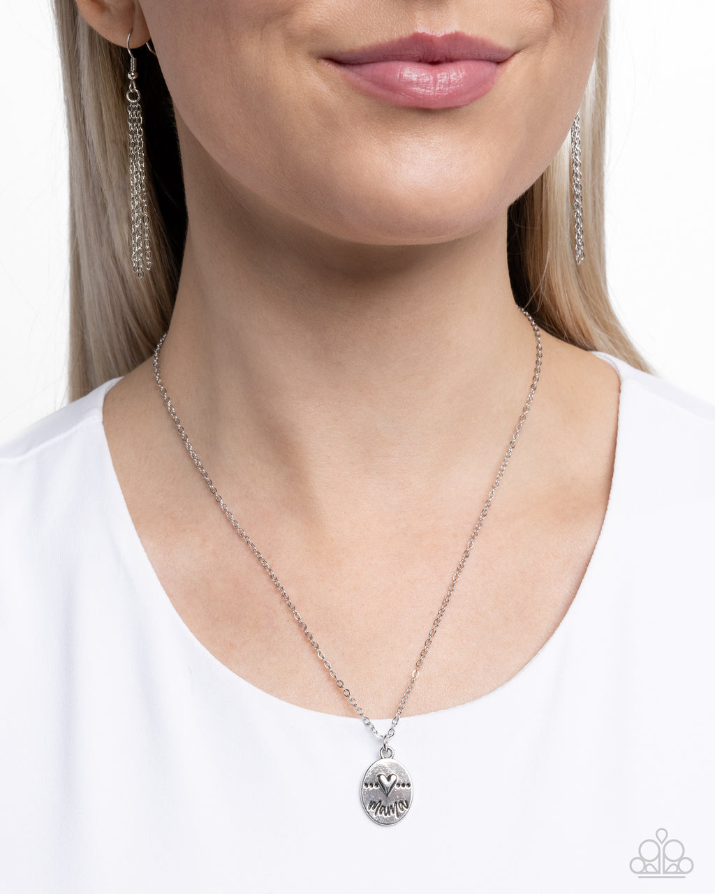 five-dollar-jewelry-they-call-me-mama-silver-necklace-paparazzi-accessories