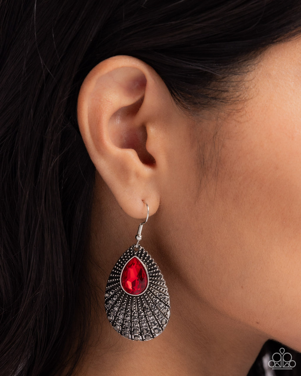 five-dollar-jewelry-urban-relic-red-paparazzi-accessories