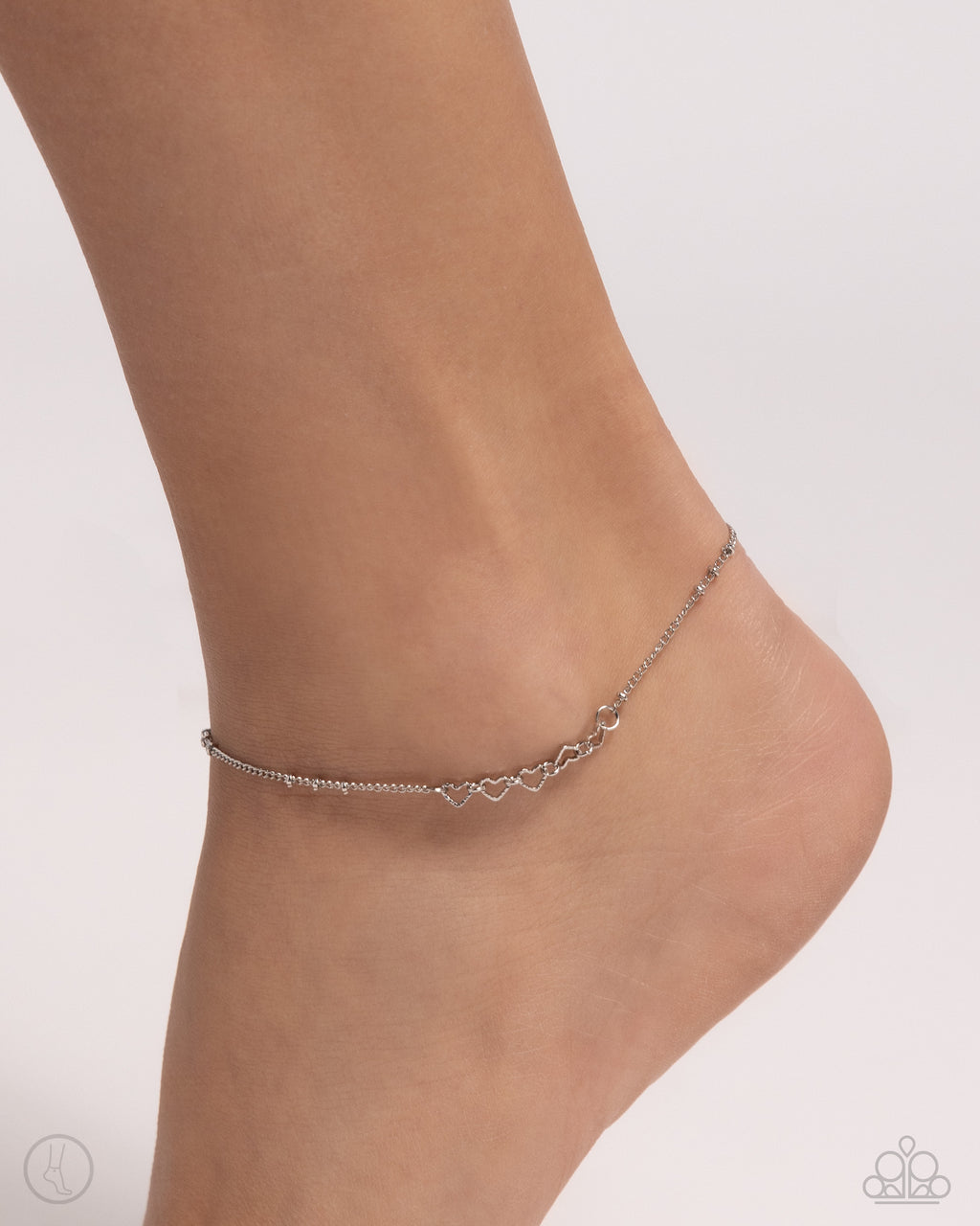 five-dollar-jewelry-satellite-shimmer-silver-anklet-paparazzi-accessories