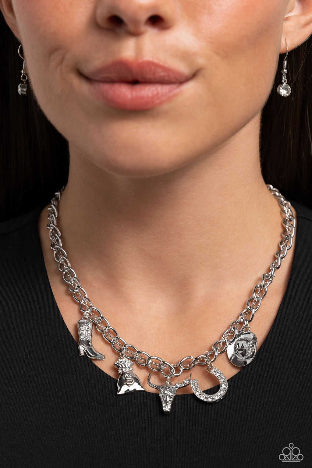 five-dollar-jewelry-cowboy-collection-white-necklace-paparazzi-accessories