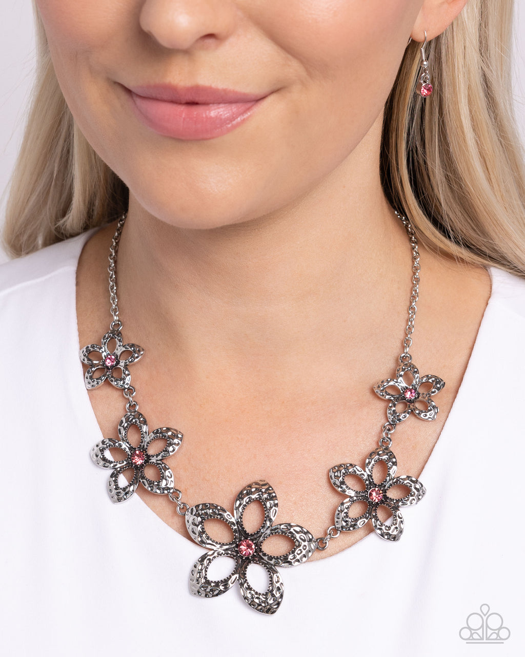 five-dollar-jewelry-faithful-florals-pink-necklace-paparazzi-accessories