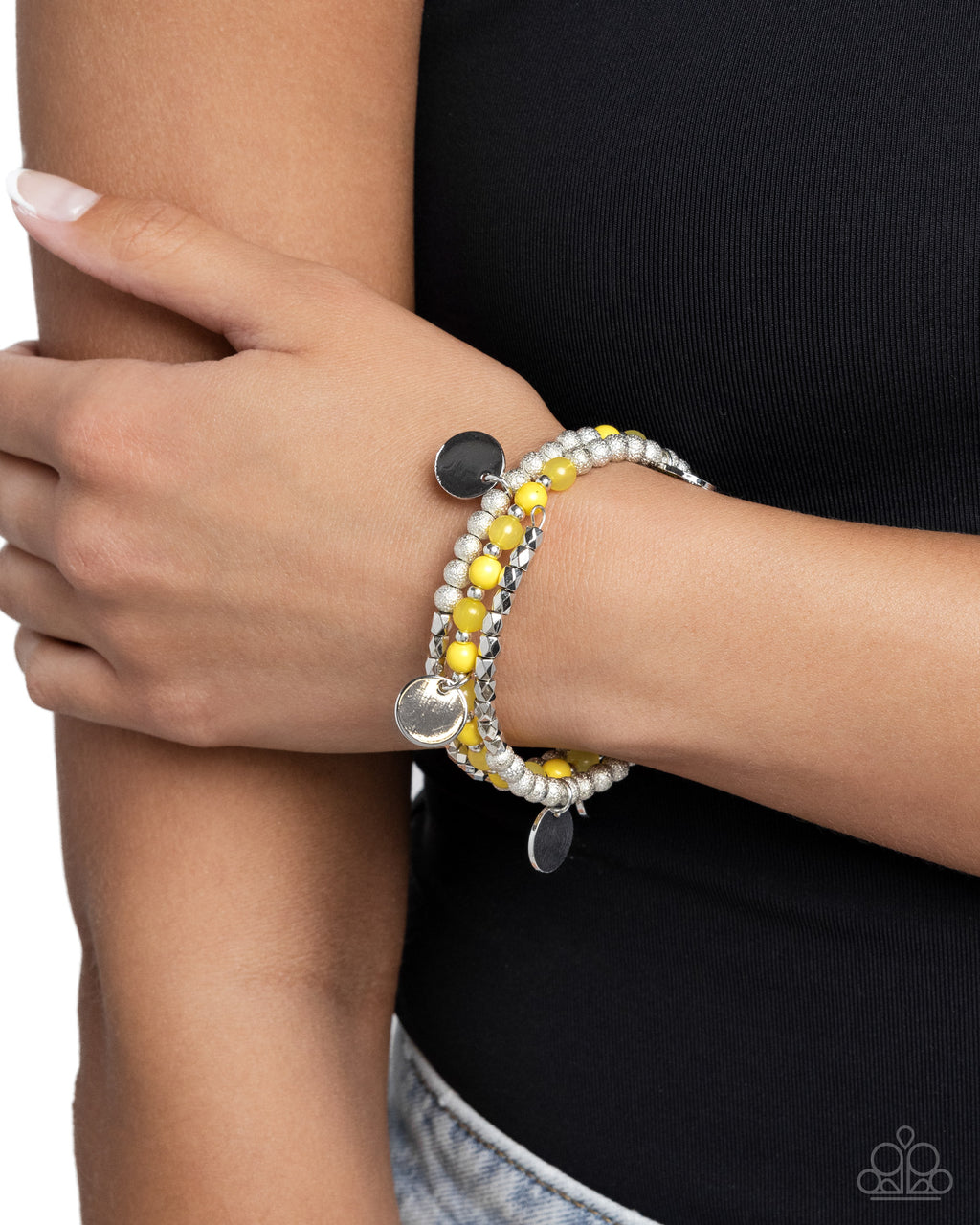five-dollar-jewelry-boundless-beaches-yellow-bracelet-paparazzi-accessories