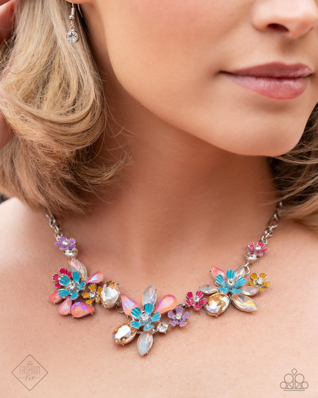 five-dollar-jewelry-hamptons-haute-multi-necklace-paparazzi-accessories