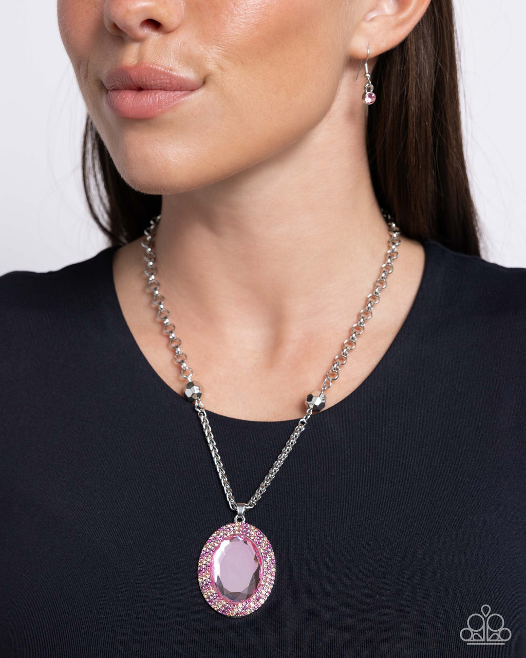 five-dollar-jewelry-manufactured-majesty-pink-necklace-paparazzi-accessories