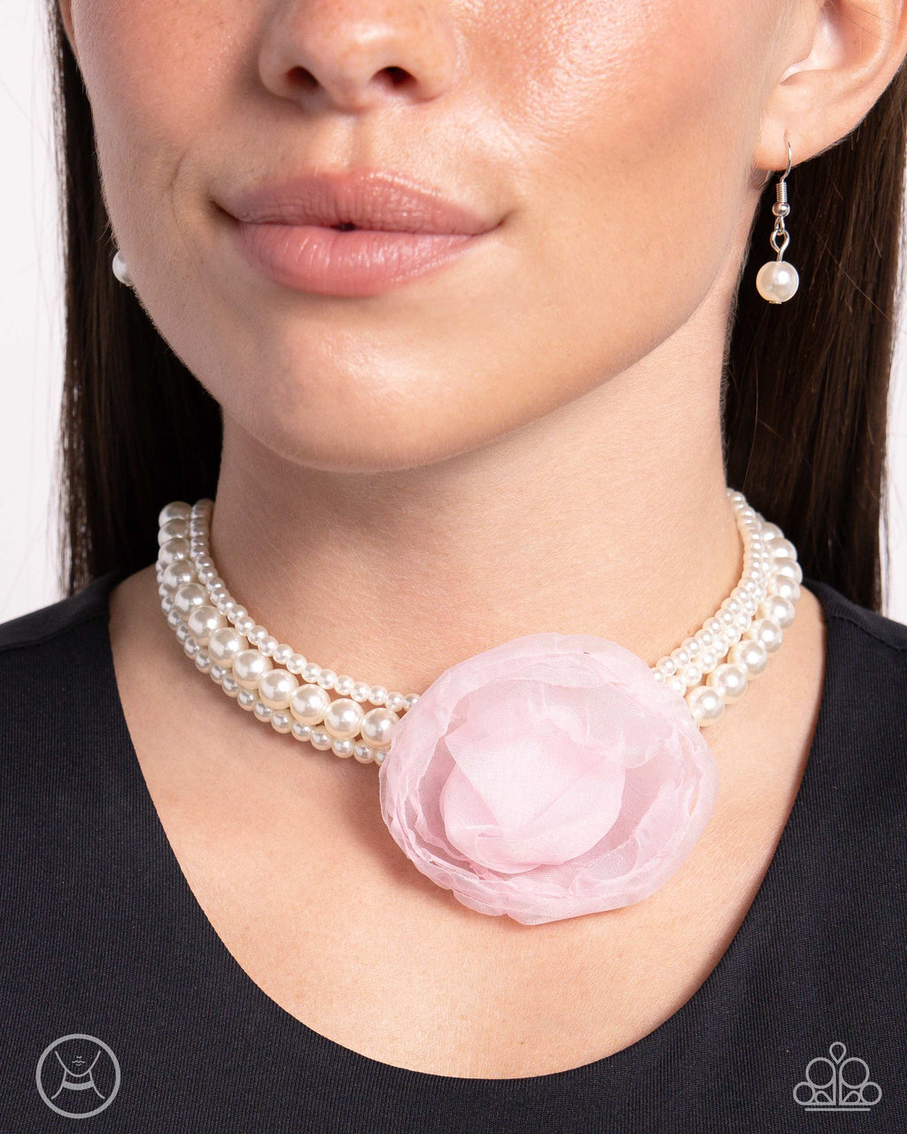 five-dollar-jewelry-radiant-rosette-pink-necklace-paparazzi-accessories