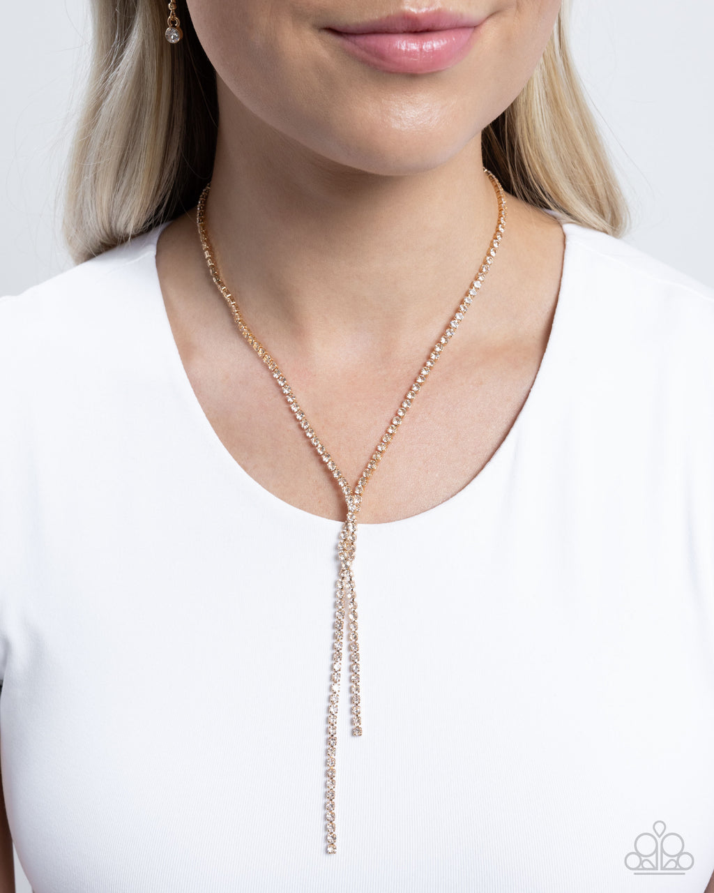 five-dollar-jewelry-timeless-team-gold-necklace-paparazzi-accessories