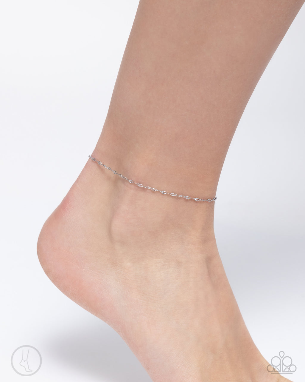 five-dollar-jewelry-savory-splendor-silver-anklet-paparazzi-accessories