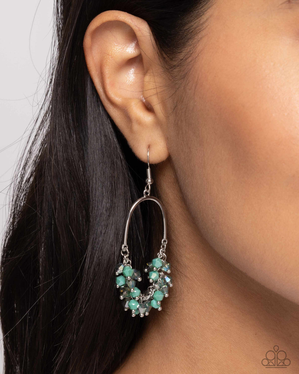 five-dollar-jewelry-chandelier-check-green-earrings-paparazzi-accessories