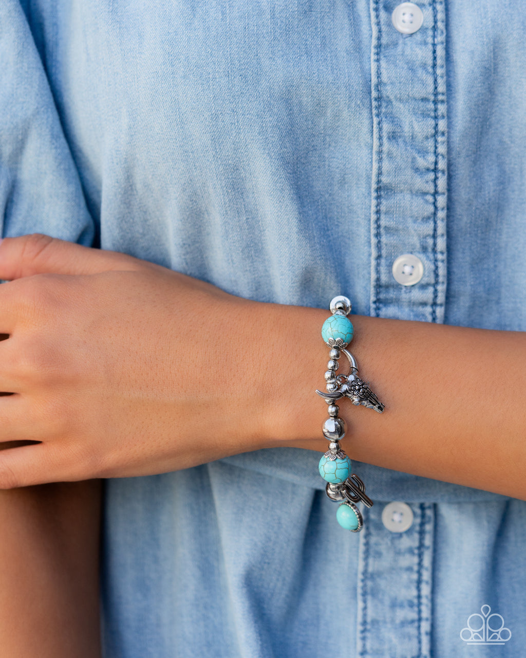 five-dollar-jewelry-western-welcome-blue-bracelet-paparazzi-accessories