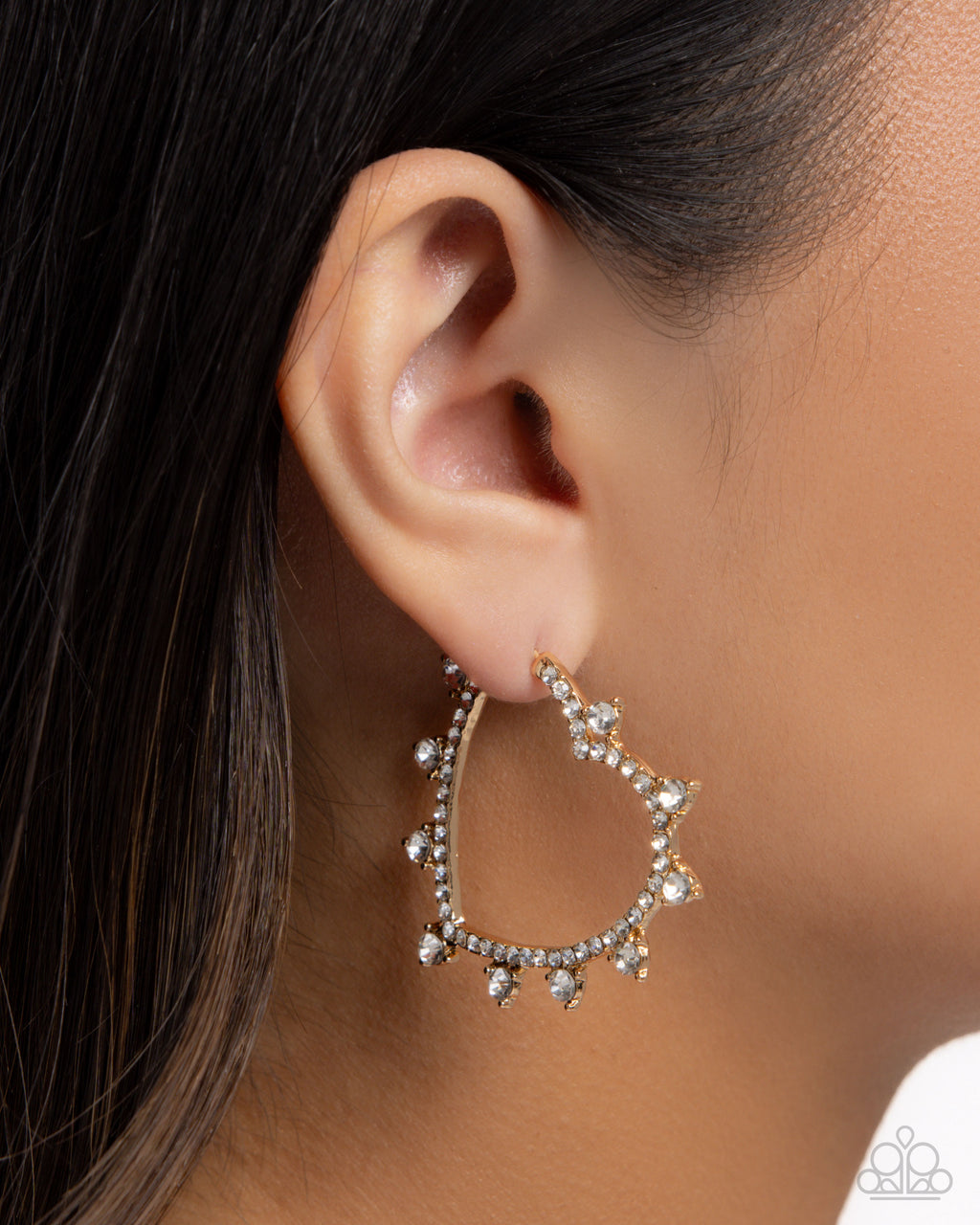 five-dollar-jewelry-excessive-elevation-gold-earrings-paparazzi-accessories