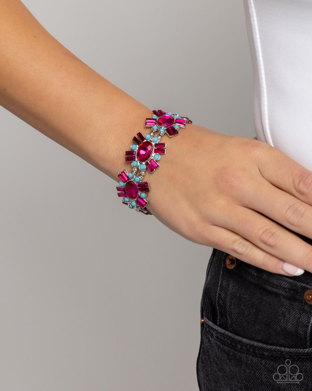 five-dollar-jewelry-bewildering-bling-pink-bracelet-paparazzi-accessories