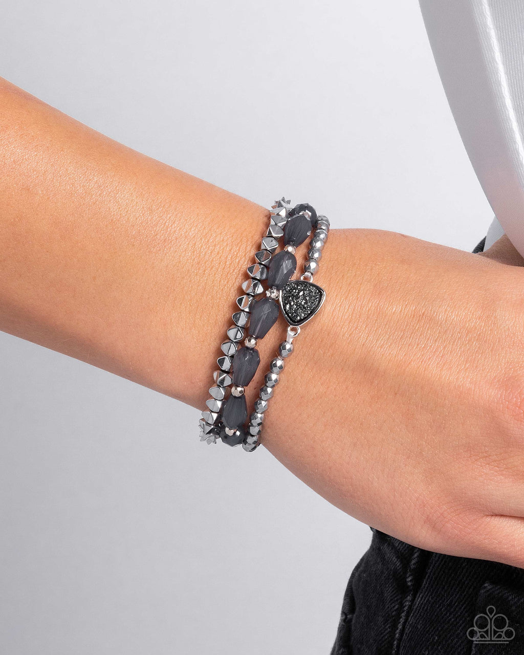 five-dollar-jewelry-druzy-decadence-silver-bracelet-paparazzi-accessories