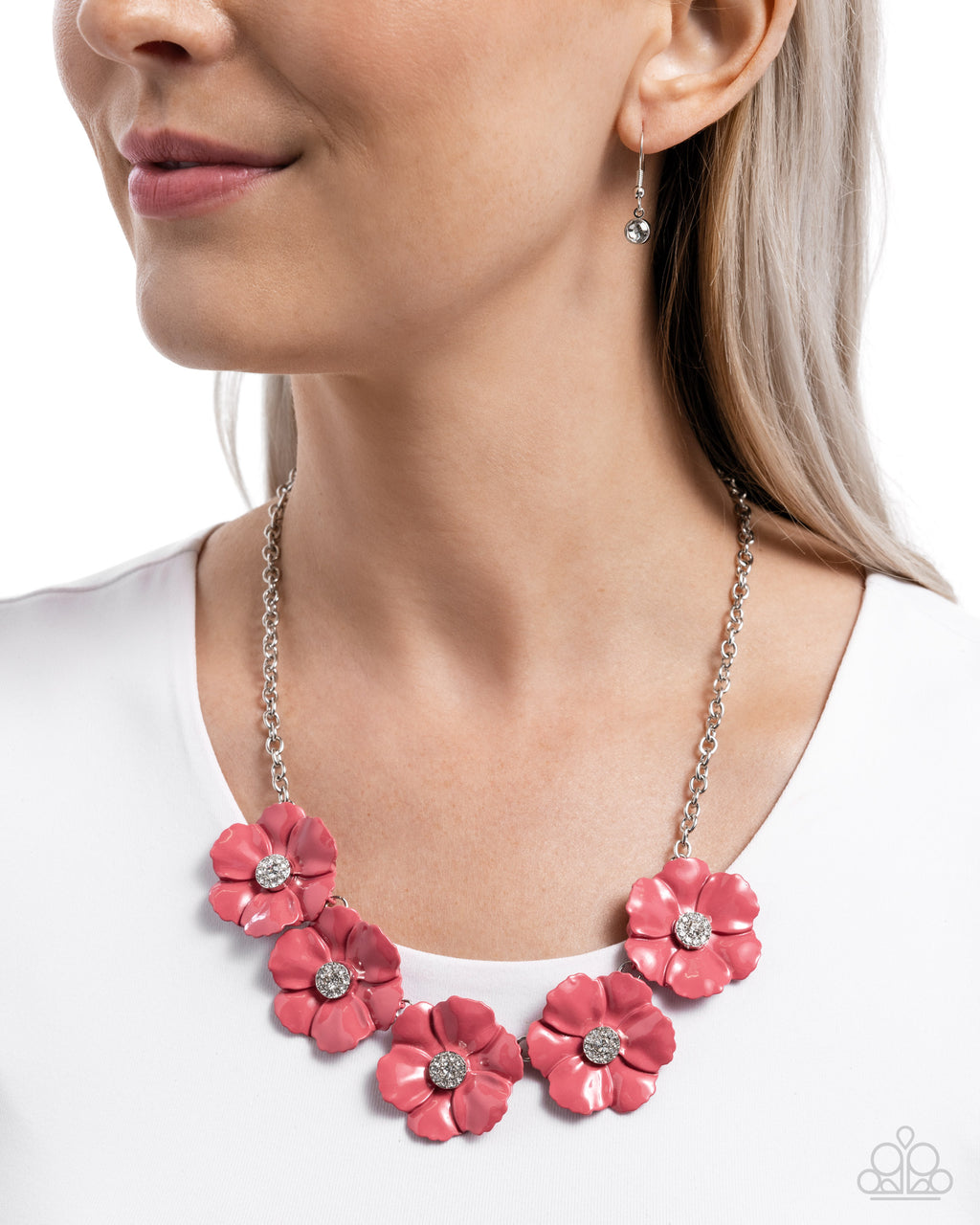 five-dollar-jewelry-floral-favor-pink-necklace-paparazzi-accessories