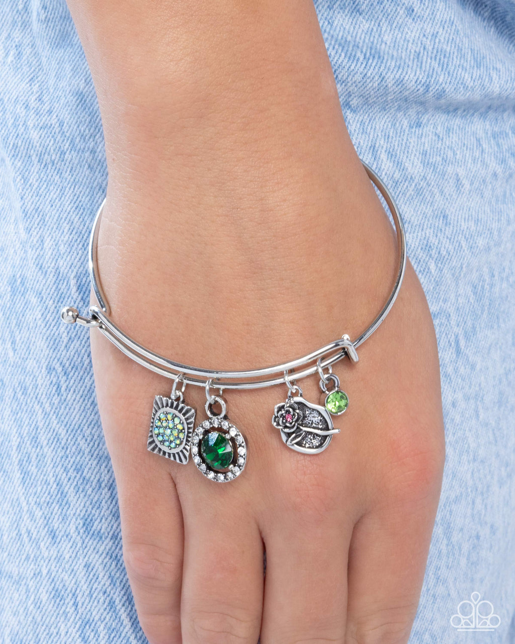 five-dollar-jewelry-playful-pageantry-green-bracelet-paparazzi-accessories