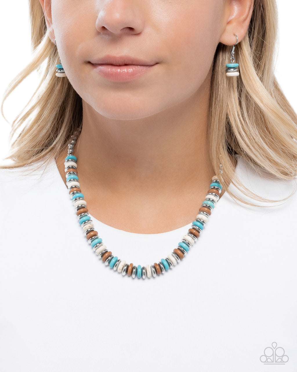 eight-dollar-jewelry-straightforward-stones-blue-necklace-paparazzi-accessories