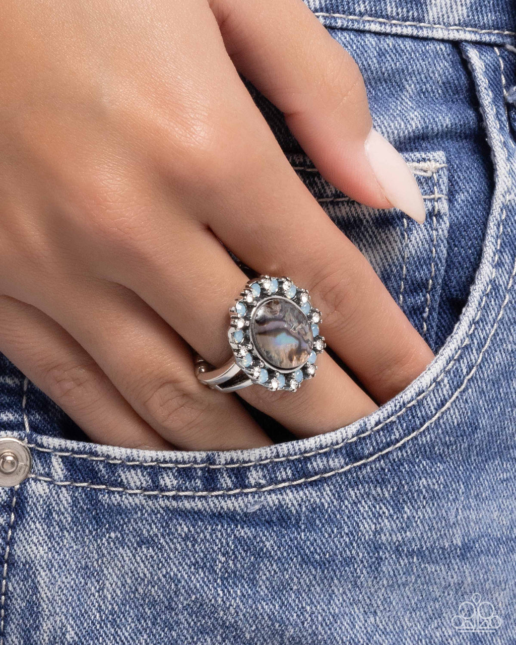 five-dollar-jewelry-poised-and-perfect-blue-ring-paparazzi-accessories