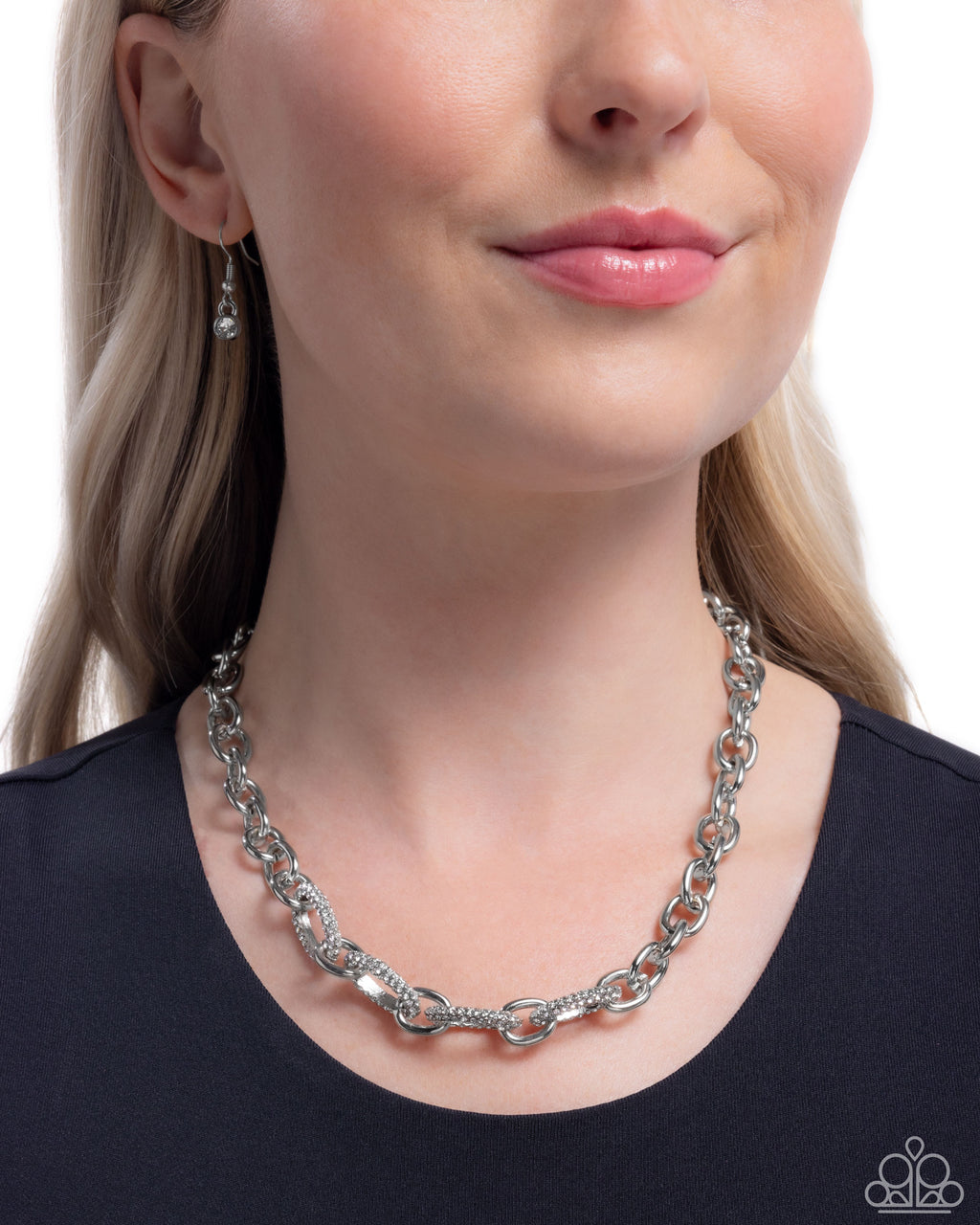 five-dollar-jewelry-boogie-bling-white-necklace-paparazzi-accessories