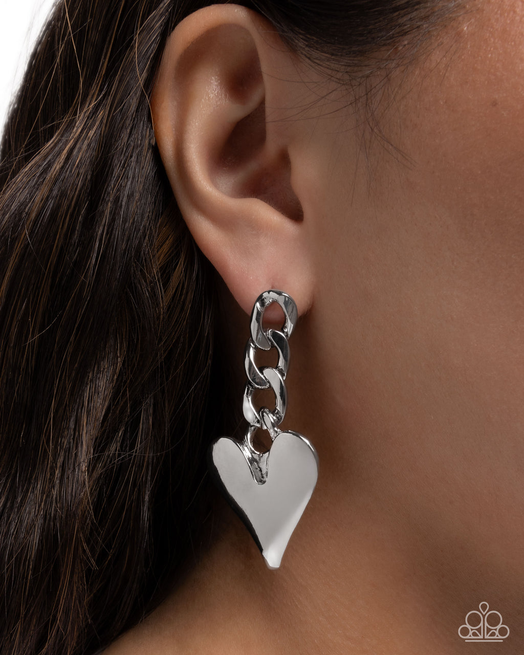 five-dollar-jewelry-mechanic-match-silver-post earrings-paparazzi-accessories