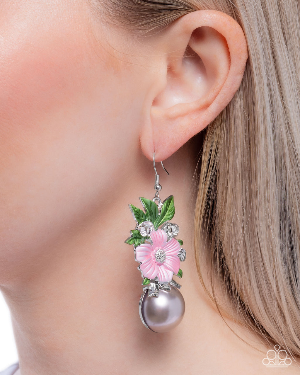eight-dollar-jewelry-bouquet-beholder-multi-earrings-paparazzi-accessories
