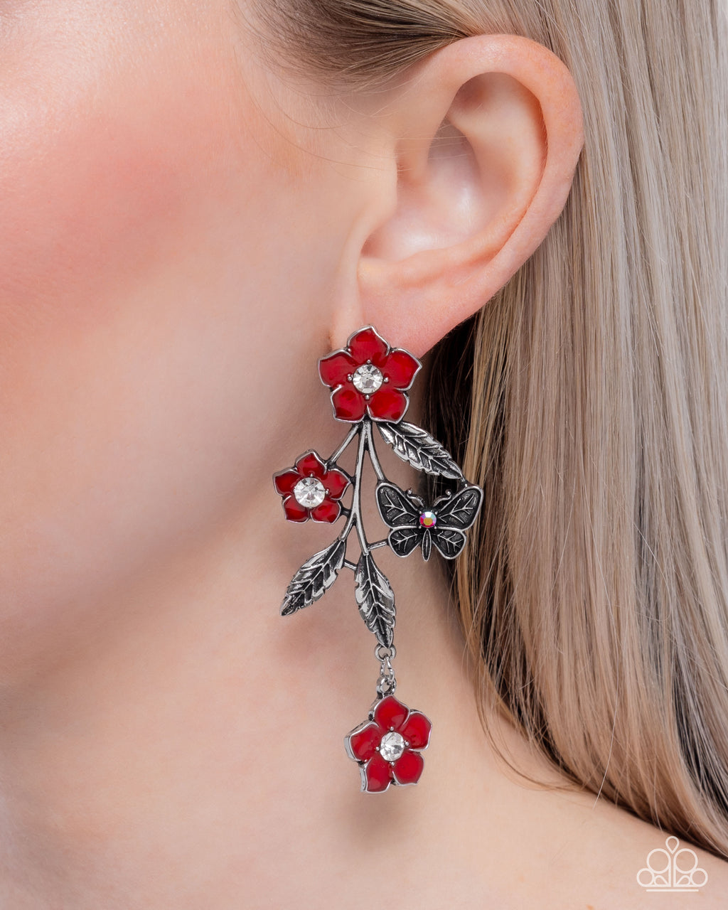 five-dollar-jewelry-whimsical-weekend-red-paparazzi-accessories
