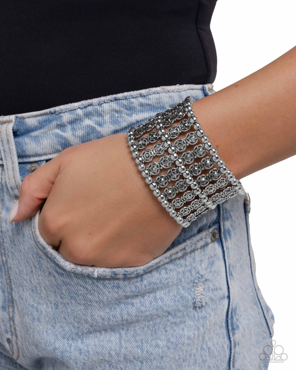 eight-dollar-jewelry-stacked-significance-silver-bracelet-paparazzi-accessories