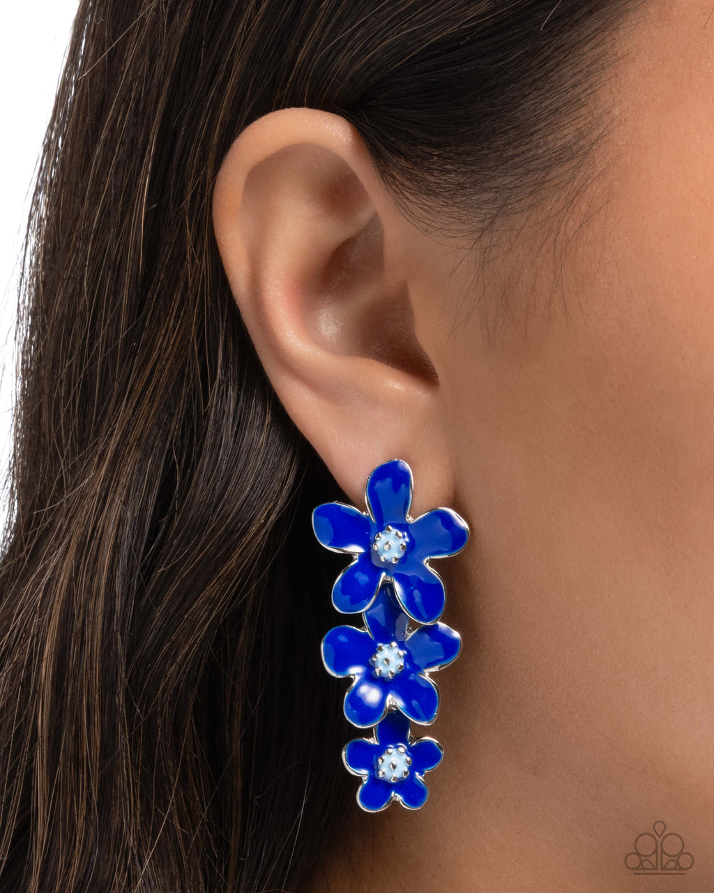 eight-dollar-jewelry-crack-of-bloom-blue-post earrings-paparazzi-accessories