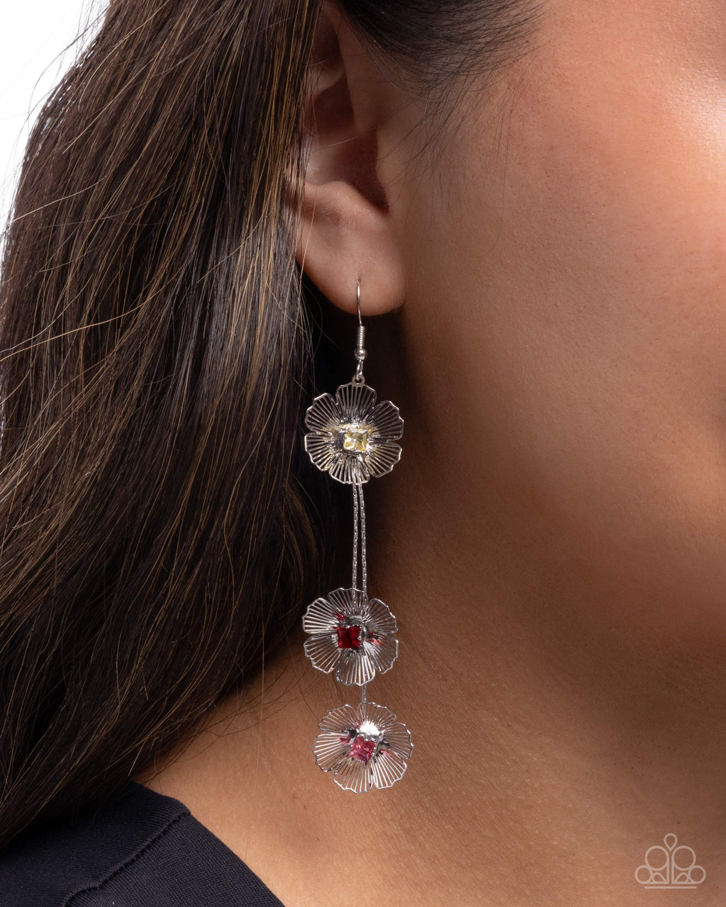 eight-dollar-jewelry-audaciously-aerial-multi-earrings-paparazzi-accessories