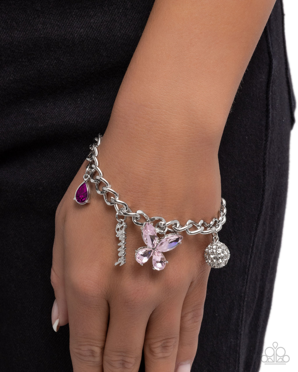 eight-dollar-jewelry-luminous-lift-pink-bracelet-paparazzi-accessories
