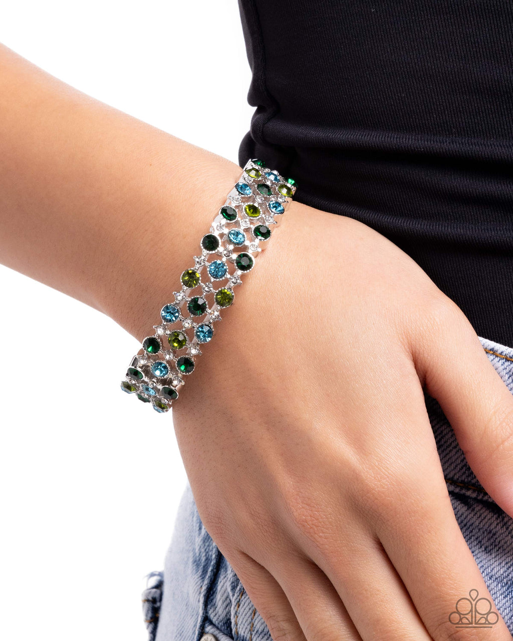 eight-dollar-jewelry-ladylike-lattice-green-bracelet-paparazzi-accessories