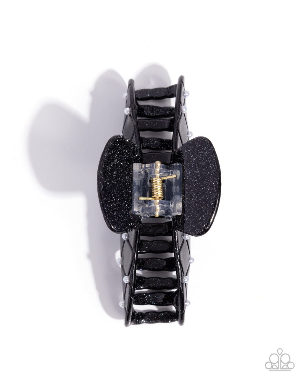 eight-dollar-jewelry-precise-pearls-black-hair clip-paparazzi-accessories