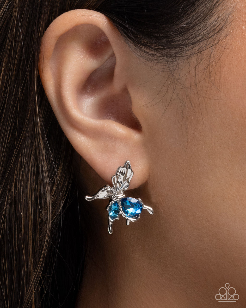 eight-dollar-jewelry-metamorphosis-moment-blue-post earrings-paparazzi-accessories
