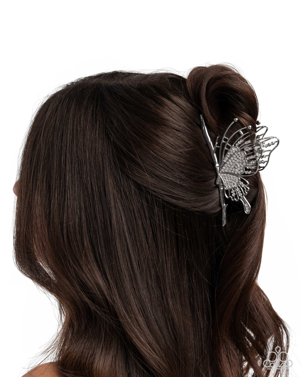 eight-dollar-jewelry-layered-landing-white-hair clip-paparazzi-accessories