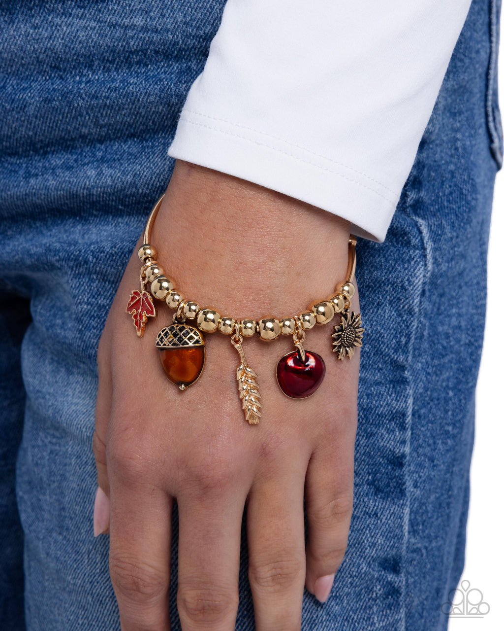 eight-dollar-jewelry-harvest-habit-gold-bracelet-paparazzi-accessories