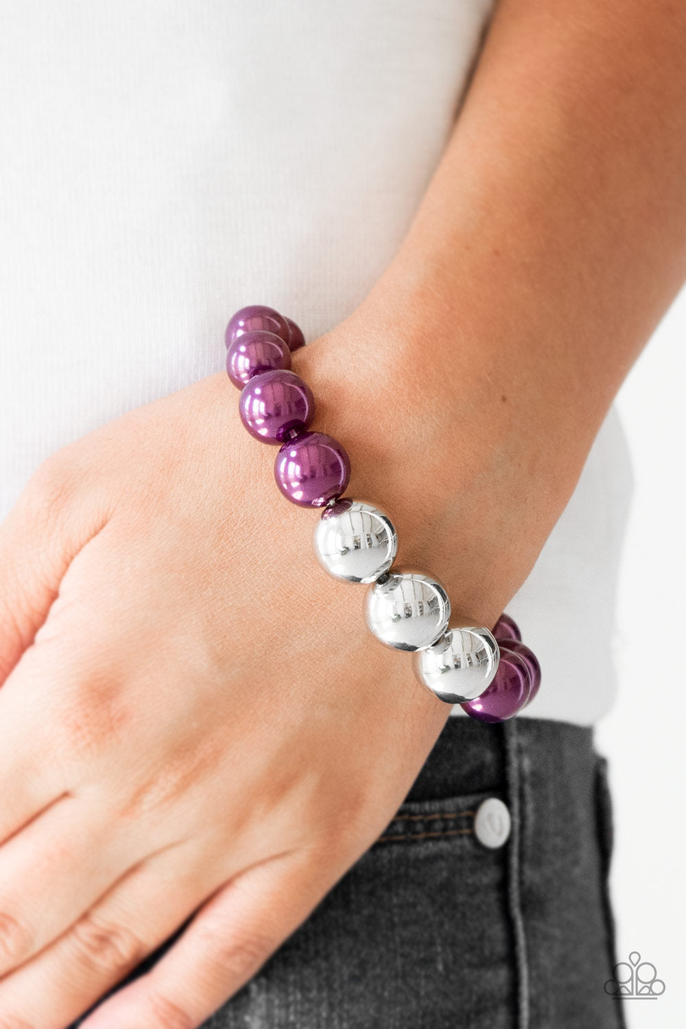 five-dollar-jewelry-all-dressed-uptown-purple-bracelet-paparazzi-accessories