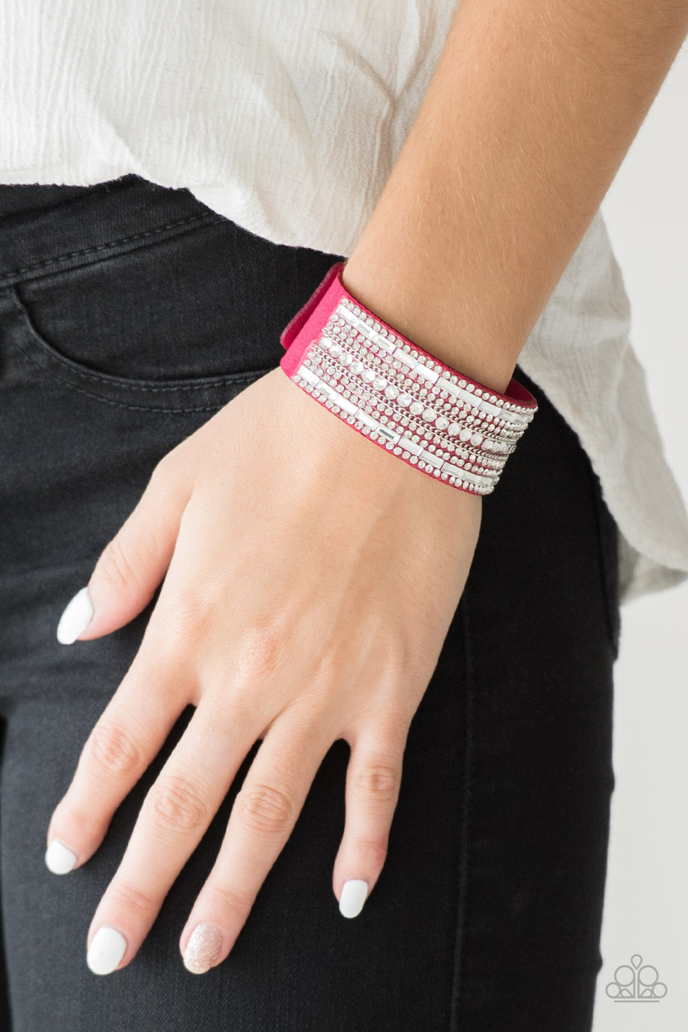 five-dollar-jewelry-rebel-radiance-pink-bracelet-paparazzi-accessories