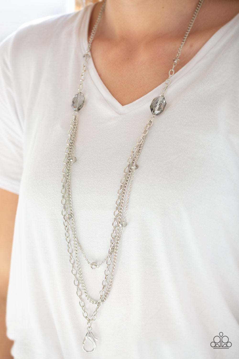 five-dollar-jewelry-dare-to-dazzle-silver-7560-paparazzi-accessories