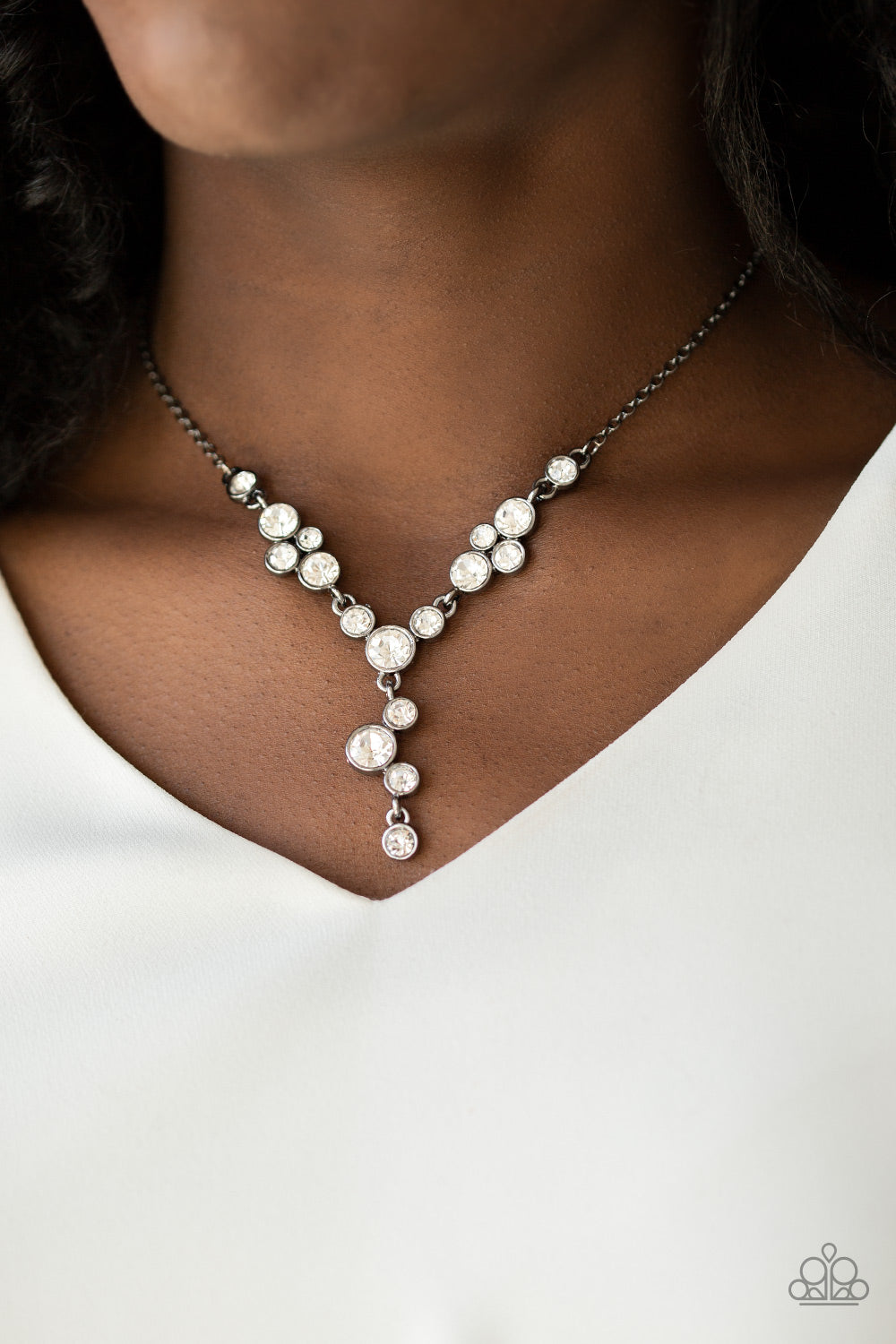 five-dollar-jewelry-five-star-starlet-black-paparazzi-accessories