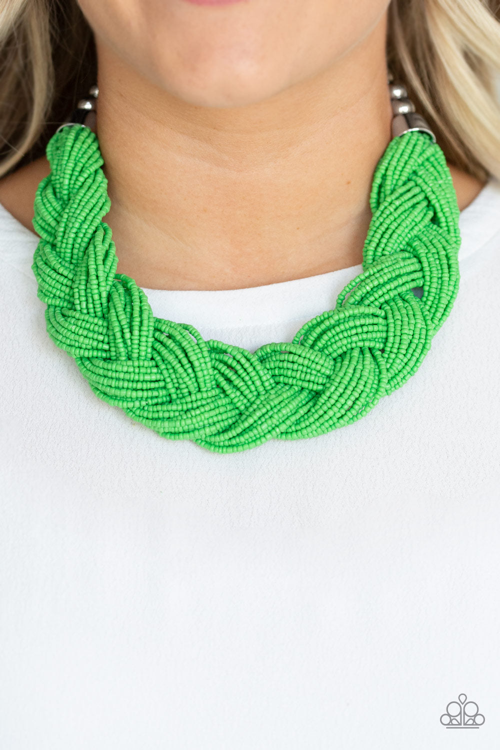 five-dollar-jewelry-the-great-outback-green-1661-paparazzi-accessories