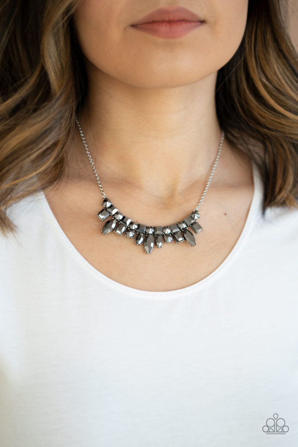 five-dollar-jewelry-wish-upon-a-rock-star-silver-necklace-paparazzi-accessories