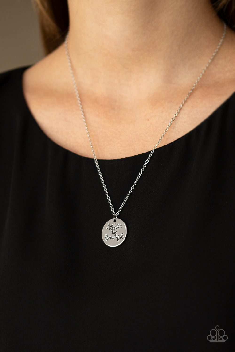 five-dollar-jewelry-america-the-beautiful-silver-necklace-paparazzi-accessories