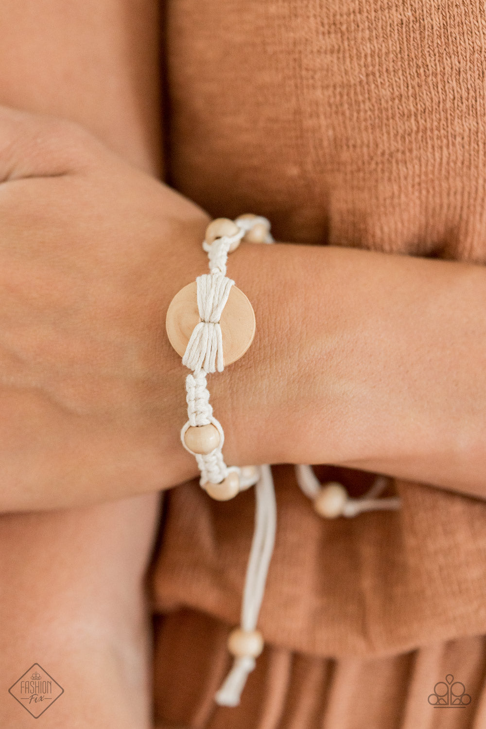 five-dollar-jewelry-the-road-knot-taken-paparazzi-accessories