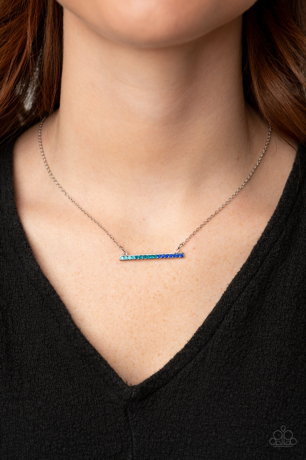 five-dollar-jewelry-sparkly-spectrum-blue-necklace-paparazzi-accessories