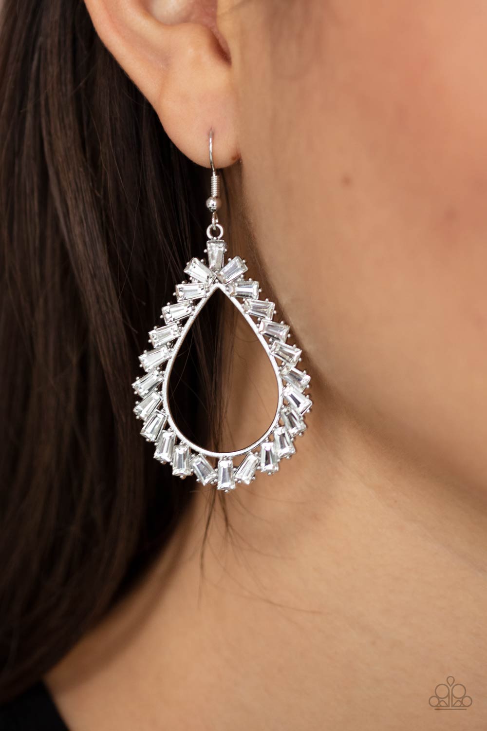 five-dollar-jewelry-stay-sharp-white-earrings-paparazzi-accessories