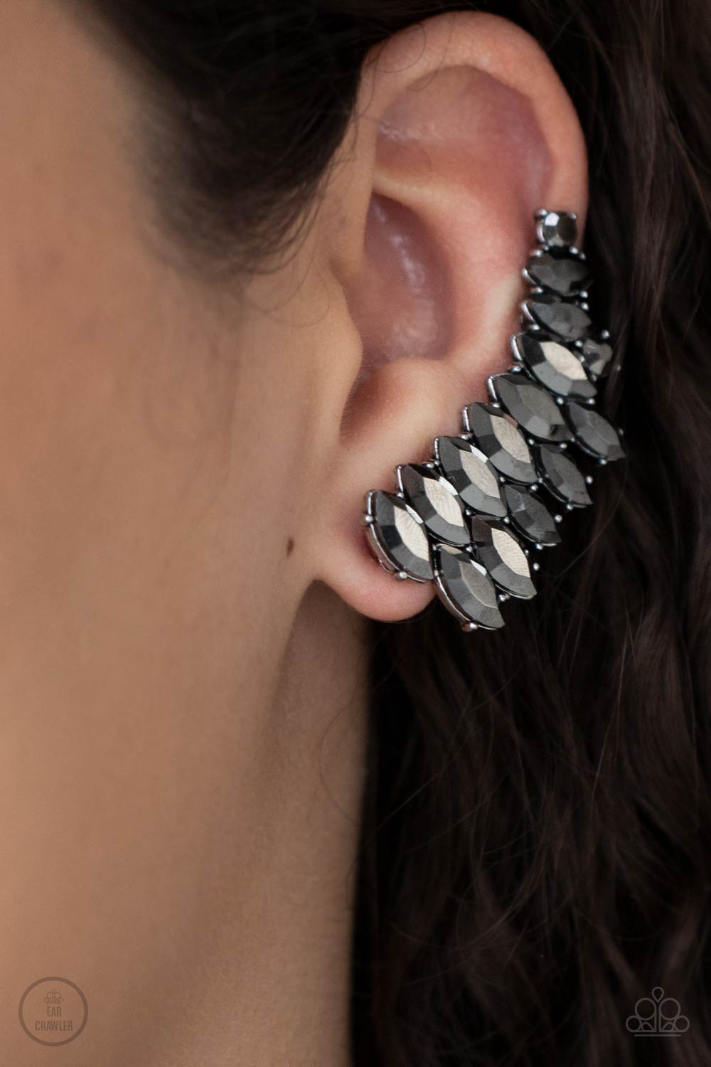 five-dollar-jewelry-explosive-elegance-silver-post earrings-paparazzi-accessories