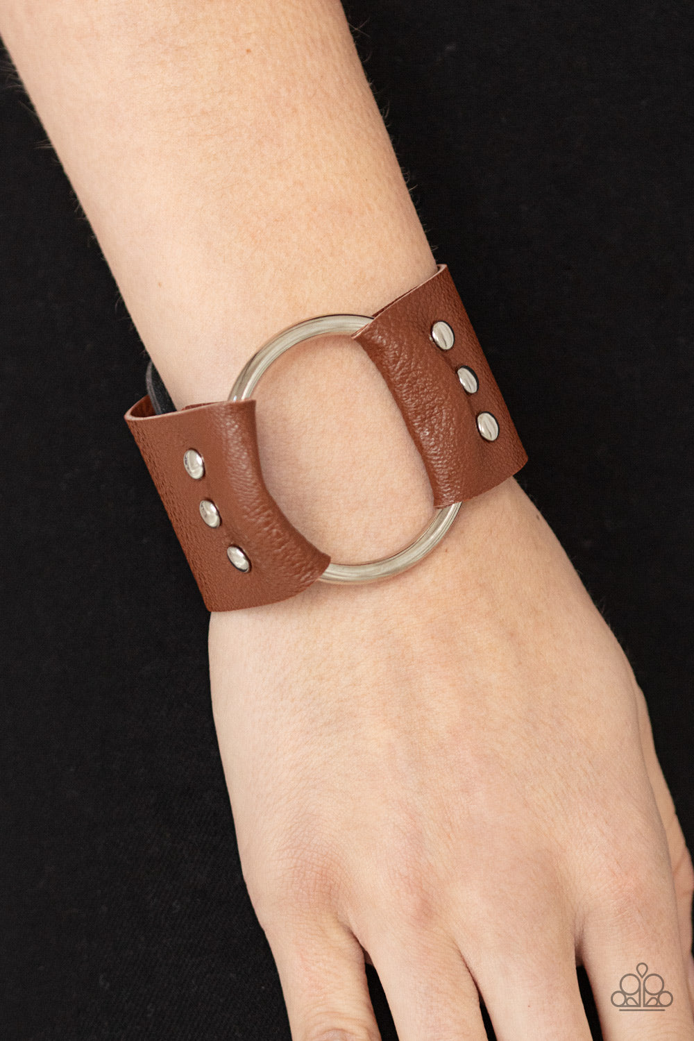 five-dollar-jewelry-moto-mayhem-brown-bracelet-paparazzi-accessories