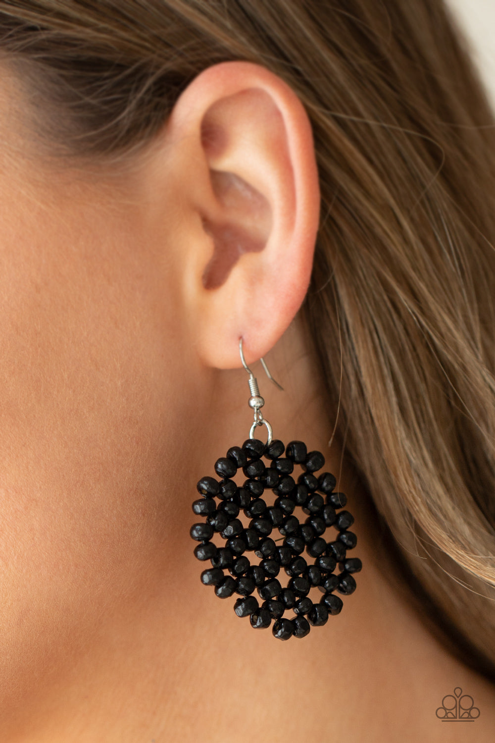 five-dollar-jewelry-summer-escapade-black-earrings-paparazzi-accessories