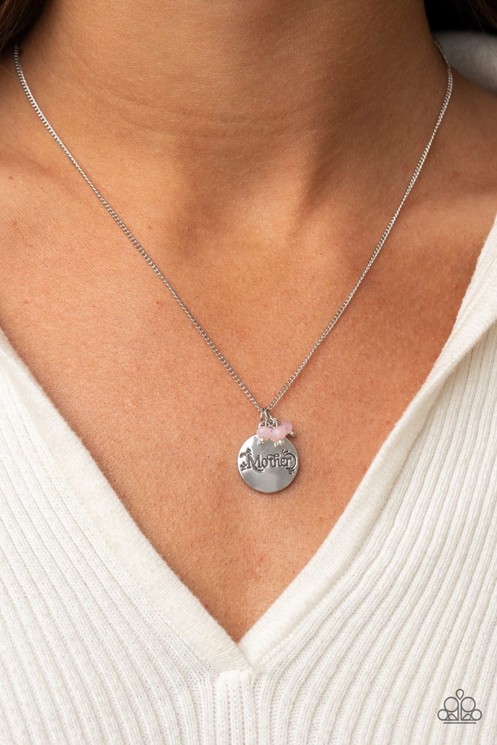 five-dollar-jewelry-warm-my-heart-pink-necklace-paparazzi-accessories