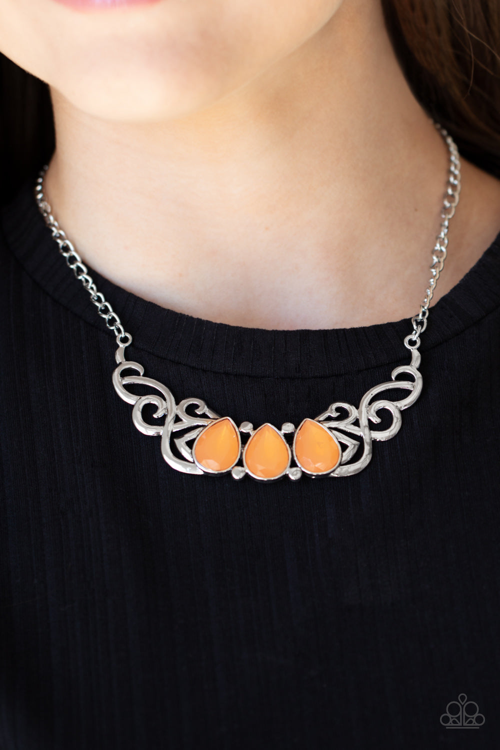 five-dollar-jewelry-heavenly-happenstance-orange-necklace-paparazzi-accessories