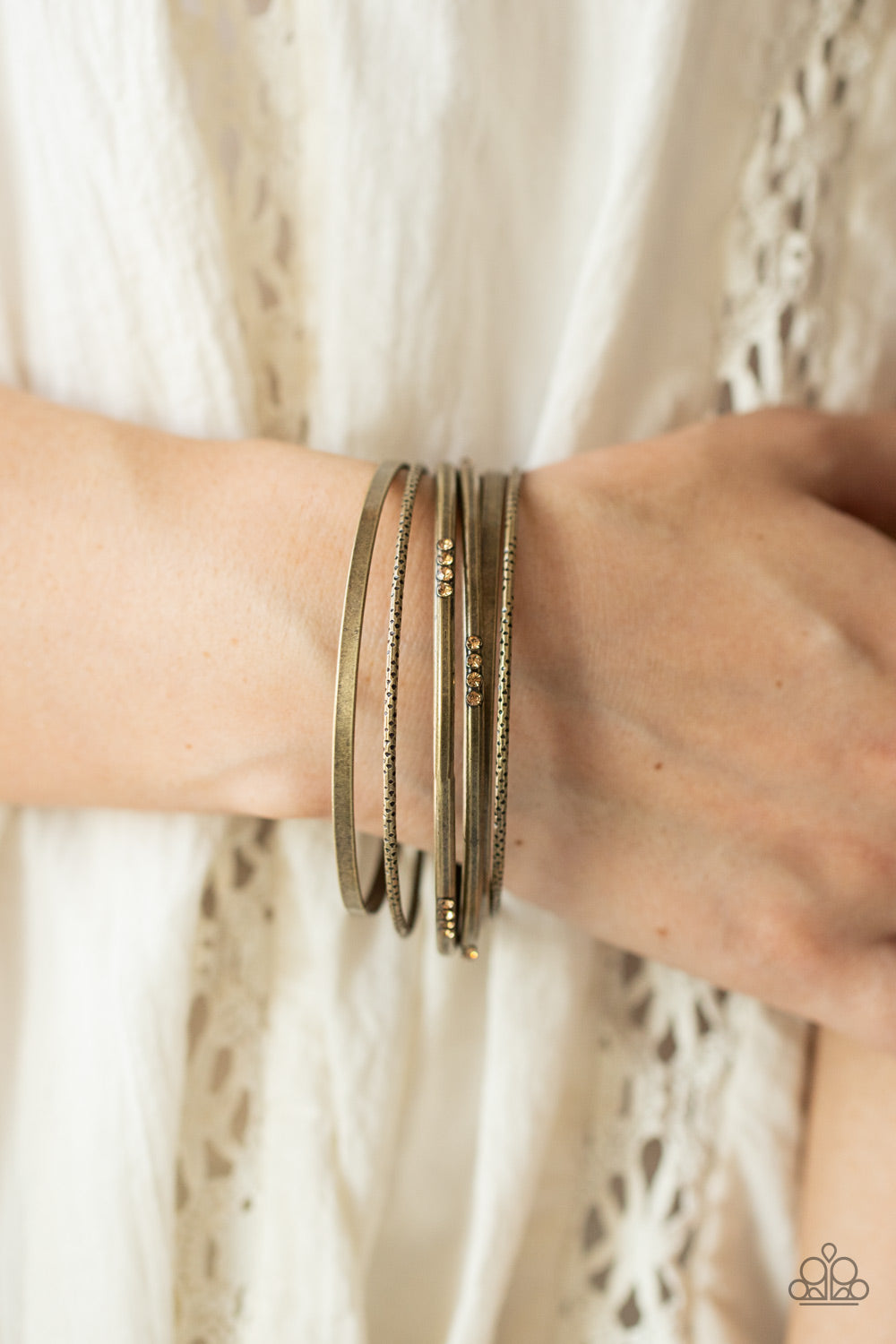 five-dollar-jewelry-lock-stack-and-barrel-brass-paparazzi-accessories