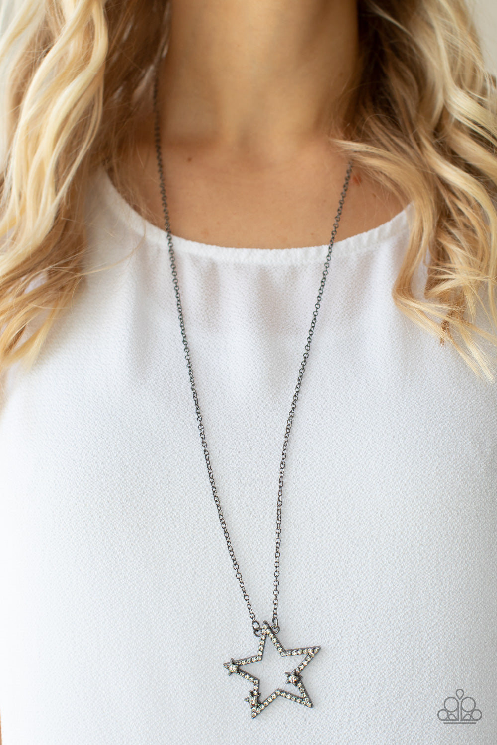 five-dollar-jewelry-i-pledge-allegiance-to-the-sparkle-black-necklace-paparazzi-accessories